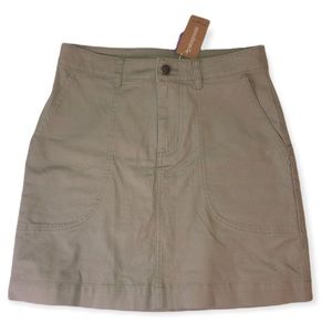 NWT Patagonia stand up skirt size 4 color shale outdoor hiking casual summer